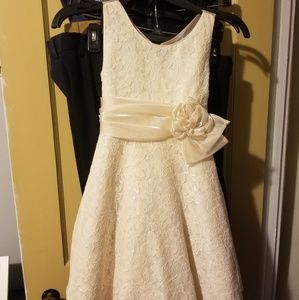 Flower girls dress size 7